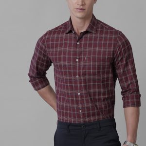 Croydon UK Men's maroon checkered shirt